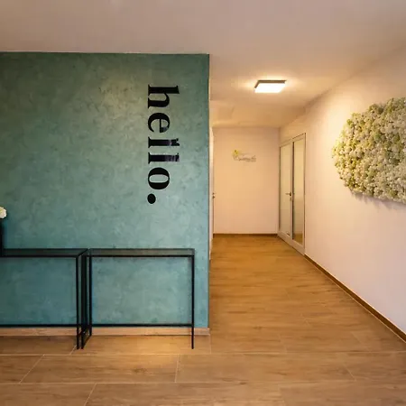 Mein Traeumchen Apartements- 3 Lila Stillvoll Und Zentral Fuer Bis Zu 4 Personen Bielefeld